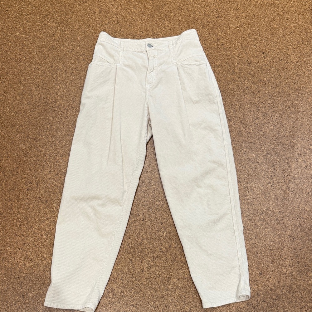 Women’s Closed Corduroy Pants